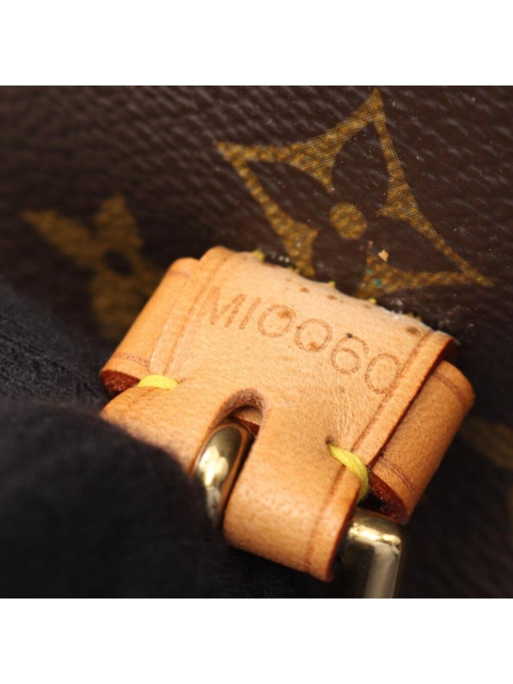 Louis Vuitton Handbag Bel Air Leather - Picture 5 of 13